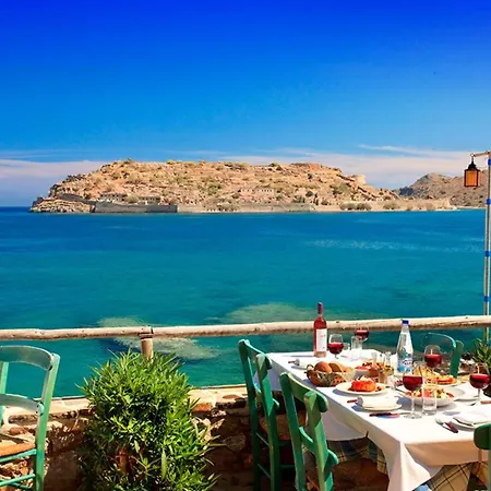 Villa Mirabello Bay House