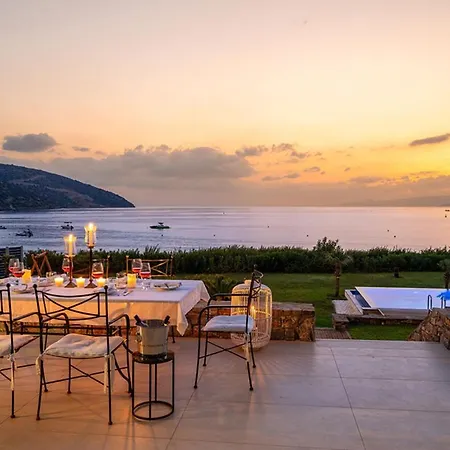 Villa Mirabello Bay House